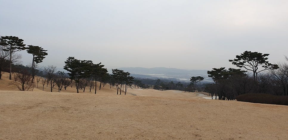 벨라코스 1번홀 파4 전경